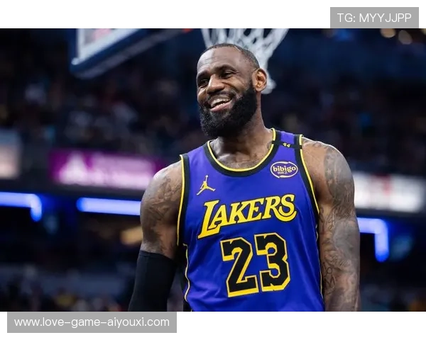 詹姆斯与退役前辈对话录被剪成励志片段热传 詹姆斯与退役前辈对话录被剪成励志片段热传