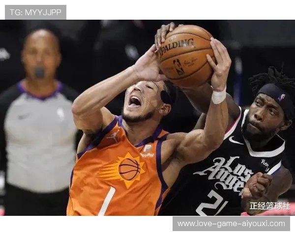 布克外线终结者表现,太阳主场掌声连连