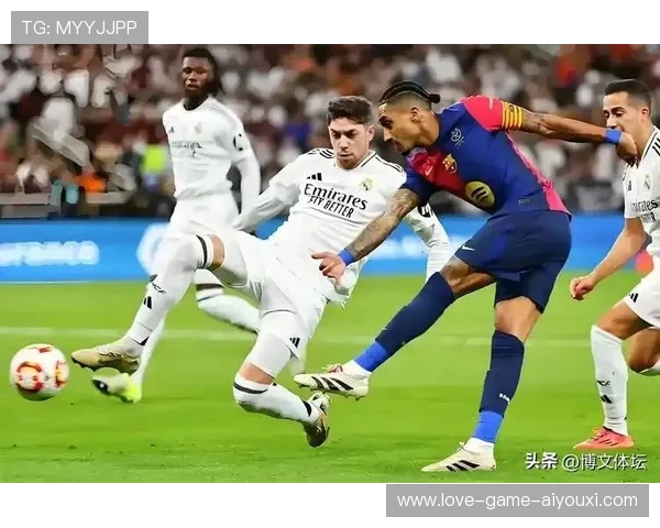 皇马正式竞价英超铁卫，竞争进入白热化